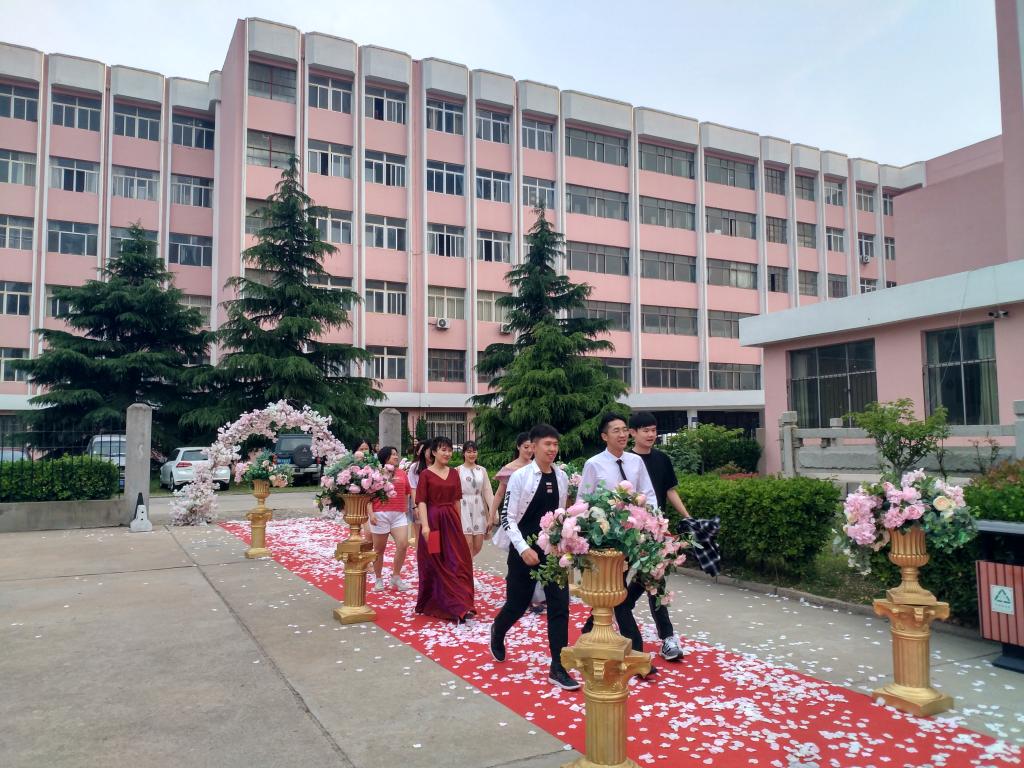 威廉希尔体育